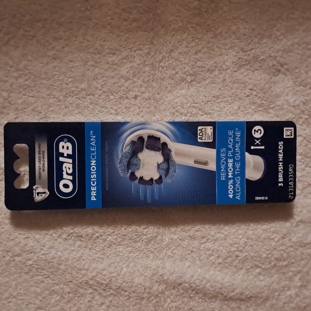 NEW 3 ORAL-B BRUSH HEADS #1 BRAND